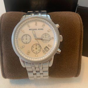 Michael Kors MK-5020 Ladies Chonograph Watch